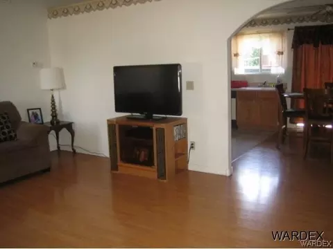 2310 E Morrow Ave, Kingman, AZ 86409 photo 3