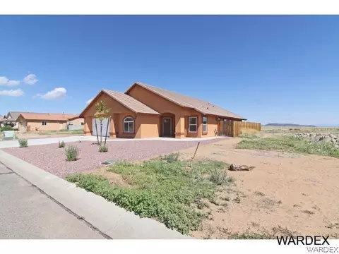 3863 E Suffock Ave, Kingman, AZ 86409 photo 4