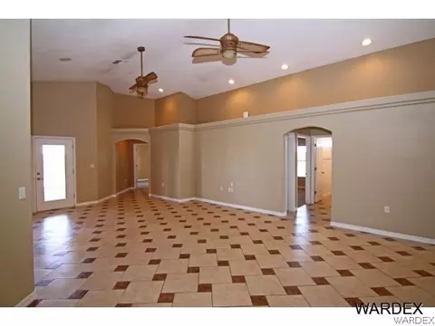 3863 E Suffock Ave, Kingman, AZ 86409 photo 5