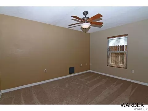 3863 E Suffock Ave, Kingman, AZ 86409 photo 13