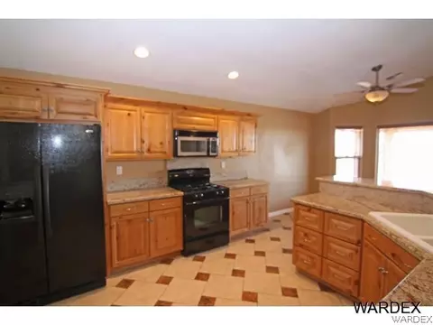 3863 E Suffock Ave, Kingman, AZ 86409 photo 21