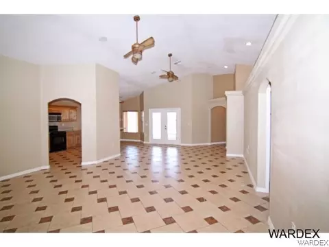 3863 E Suffock Ave, Kingman, AZ 86409 photo 6