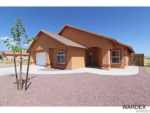3863 E Suffock Ave, Kingman, AZ 86409 photo 3