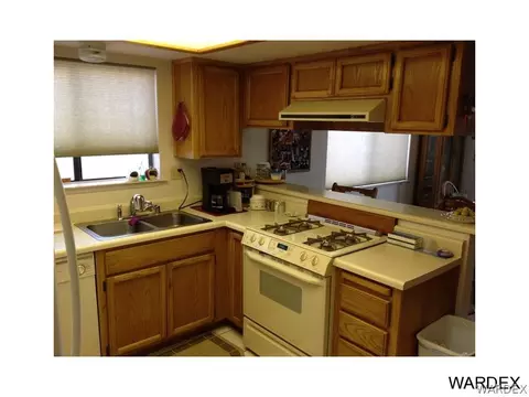 1345 Lillyhill Dr, Needles, CA 92363 photo 15