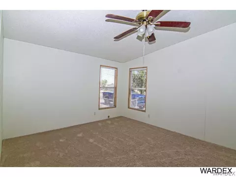 680 E Beverly Ave, Kingman, AZ 86401 photo 6
