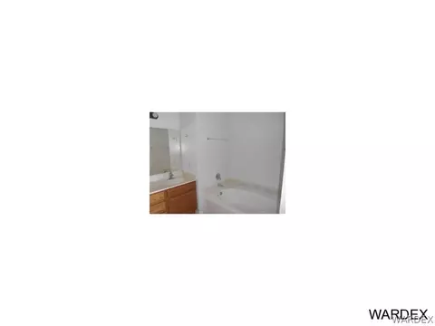 3940 E Packard Ave, Kingman, AZ 86409 photo 8