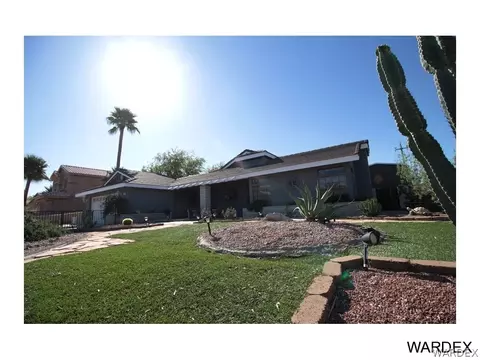 2000 E Mountain View Loop, Fort Mohave, AZ 86426 photo 2
