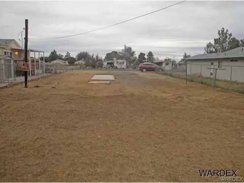 3090 E Suffock, Kingman, AZ 86409 photo 1