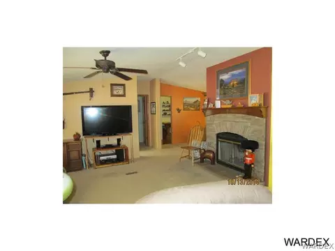 5059 W Camelback Loop, Kingman, AZ 86409 photo 3