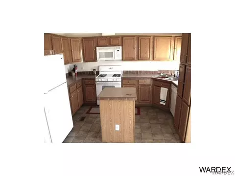 2371 E Ramirez Cir, Kingman, AZ 86409 photo 8