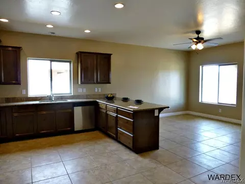 3075 E Dafne Ave, Kingman, AZ 86401 photo 7