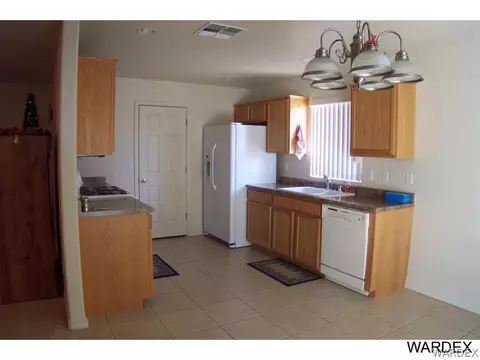 3956 E Potter Ave, Kingman, AZ 86409 photo 7