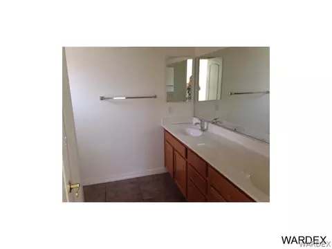 3907 E Snavely Ave, Kingman, AZ 86409 photo 12