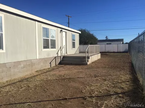 3916 E Thompson Ave, Kingman, AZ 86409 photo 2