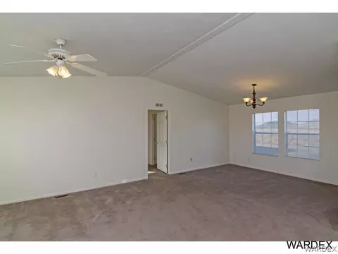2453 E Buckeye Rd, Kingman, AZ 86409 photo 13