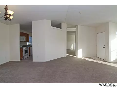2453 E Buckeye Rd, Kingman, AZ 86409 photo 15