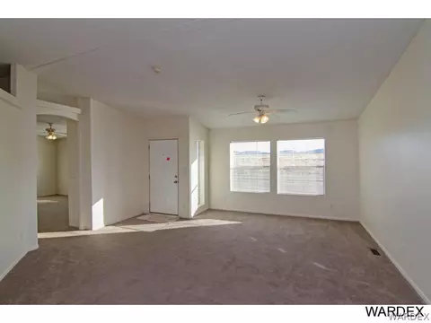 2453 E Buckeye Rd, Kingman, AZ 86409 photo 14