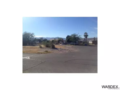 2031 Buccaneer Dr, Bullhead City, AZ 86442 photo 4