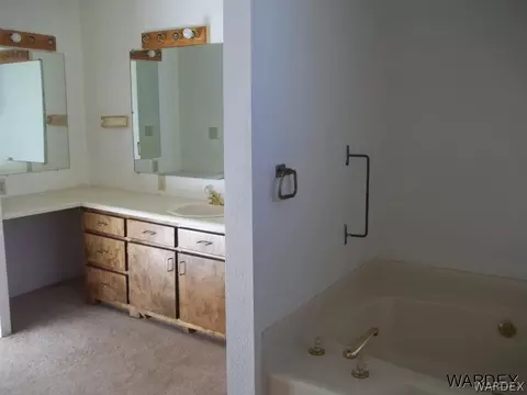 2460 E Devlin Ave, Kingman, AZ 86409 photo 14