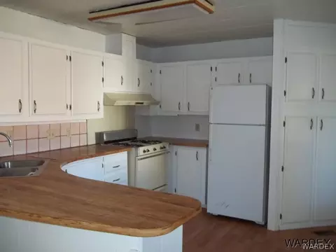 2460 E Devlin Ave, Kingman, AZ 86409 photo 10