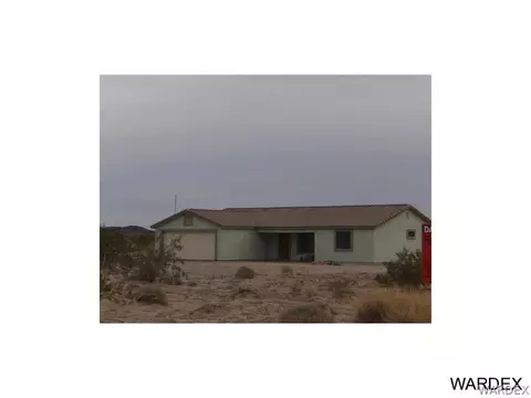 43374 Winema Dr, Bouse, AZ 85325 photo 3