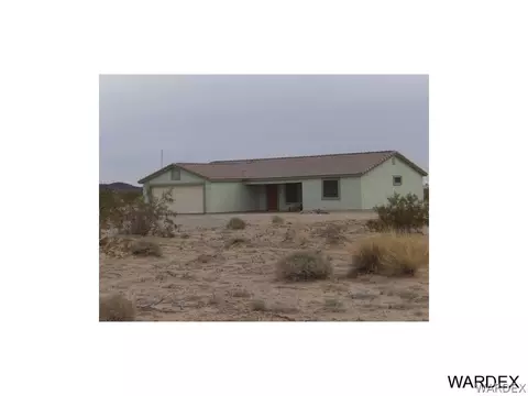 43374 Winema Dr, Bouse, AZ 85325 photo 1