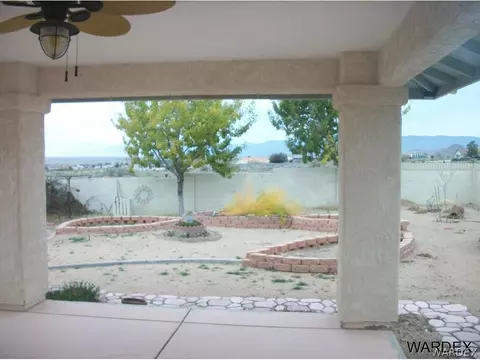 7057 E Rawhide Ct, Kingman, AZ 86401 photo 3