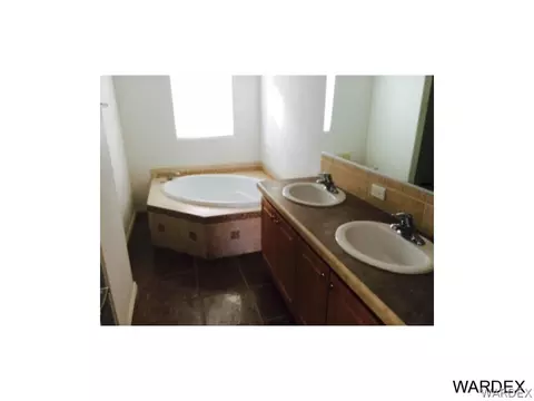 3040 E Hearne Ave, Kingman, AZ 86409 photo 6