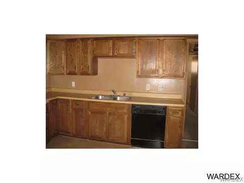 1921 Flora Vis, Needles, CA 92363 photo 20