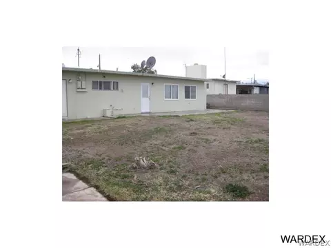 1921 Flora Vis, Needles, CA 92363 photo 11