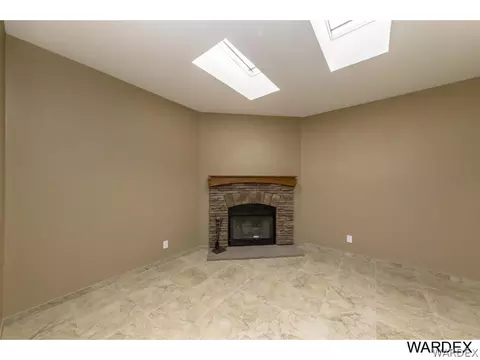 1139 Marina Dr, Needles, CA 92363 photo 5