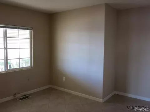 558 Beach Dr, Needles, CA 92363 photo 7
