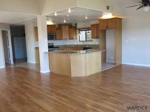 558 Beach Dr, Needles, CA 92363 photo 14
