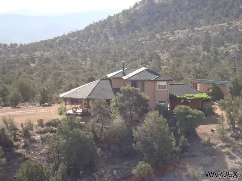 10228 Spring Valley Dr, Hackberry, AZ 86411 photo 4
