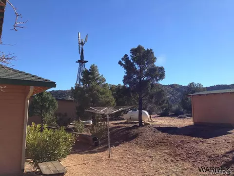 10228 Spring Valley Dr, Hackberry, AZ 86411 photo 19