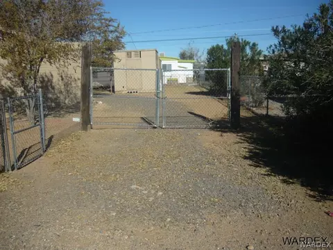 3875 E Lum Ave, Kingman, AZ 86409 photo 9