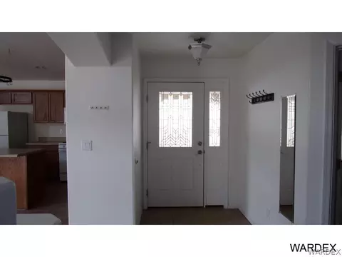 3852 E Ames Ave, Kingman, AZ 86401 photo 2