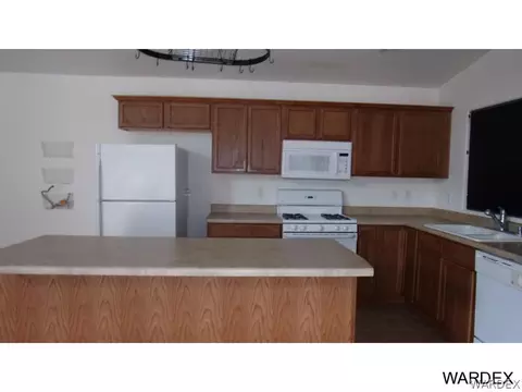 3852 E Ames Ave, Kingman, AZ 86401 photo 6