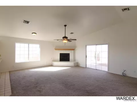 3751 E Packard Ave, Kingman, AZ 86409 photo 5
