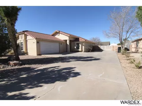 3751 E Packard Ave, Kingman, AZ 86409 photo 1