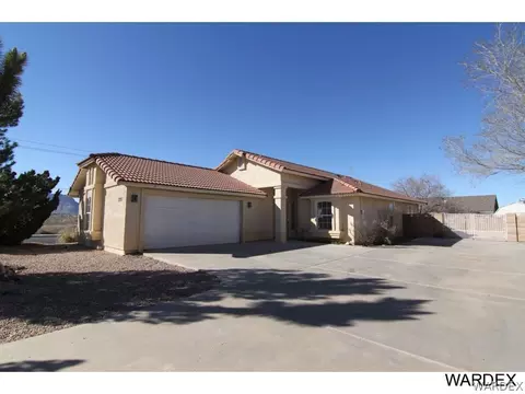 3751 E Packard Ave, Kingman, AZ 86409 photo 2