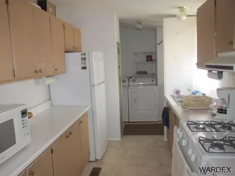 2370 E Thompson Ave, Kingman, AZ 86409 photo 8