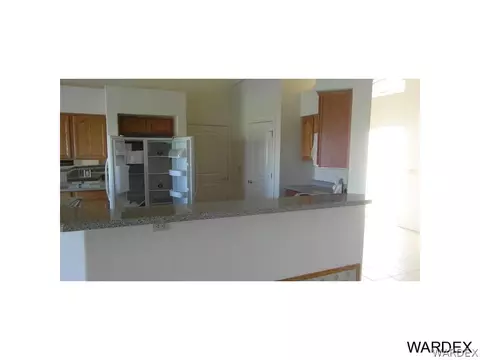7675 E Oxbow Dr, Kingman, AZ 86401 photo 4