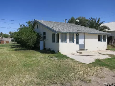 205 Spruce St, Needles, CA 92363 photo 4