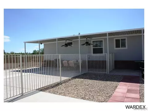 5365 E Supai Dr, Topock, AZ 86436 photo 4