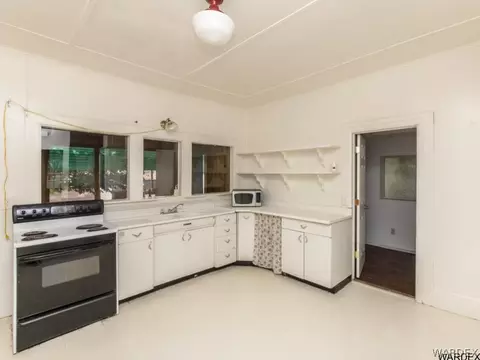 520 E Spring St, Kingman, AZ 86401 photo 5
