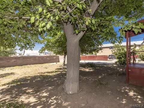 520 E Spring St, Kingman, AZ 86401 photo 14