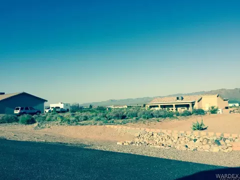 7074 E Rawhide Ct, Kingman, AZ 86401 photo 2