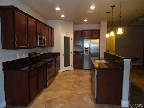 2000 Alan Ladd Dr, Kingman, AZ 86409 photo 4