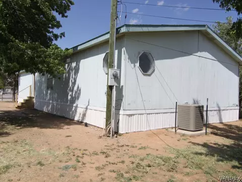 1830 E Thompson Ave, Kingman, AZ 86409 photo 2